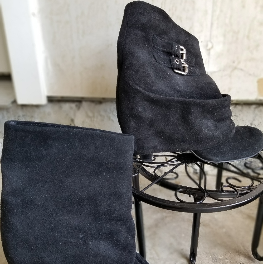 New BP Nordstrom Suede fold over Booties